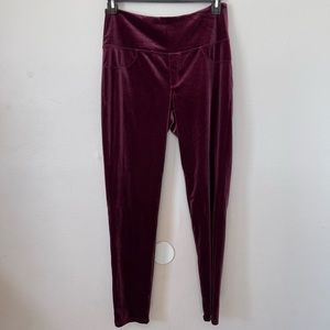 Ruby Ribbon Velvet Leggings